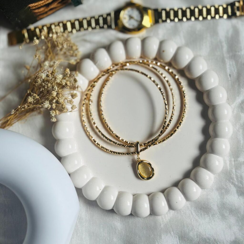 anti tarnished jewelries bangls
